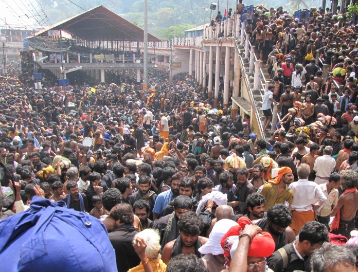 SabarimalaRush2010 (1)