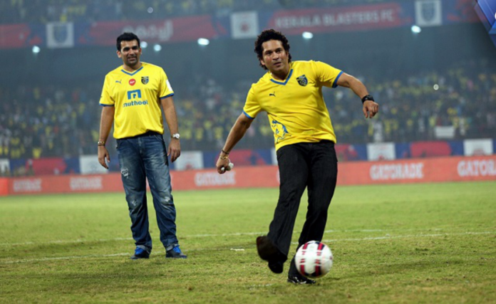 sachin-football