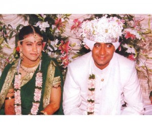 Kajol-Devgan-Wedding-Pictures-Husband-Name-Family-Background-3