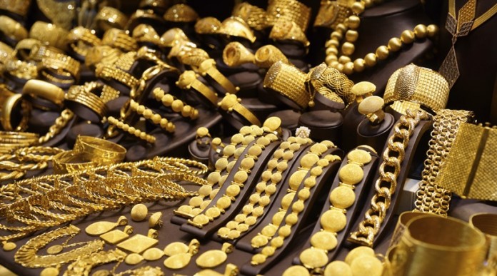 gold-jewellery-thinkstock-820