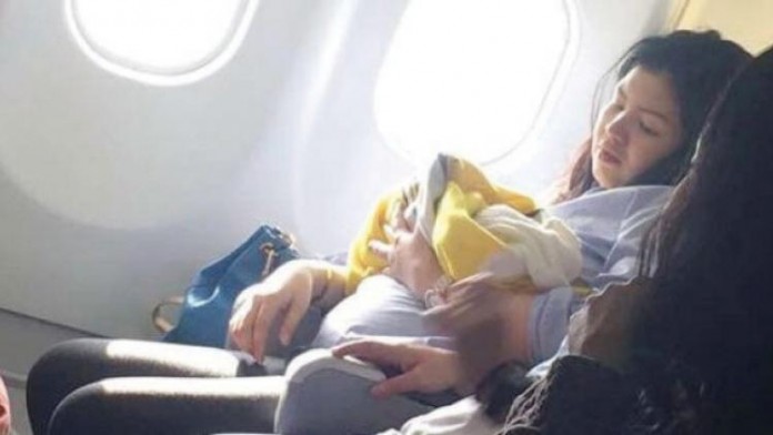 Woman gives birth on flight