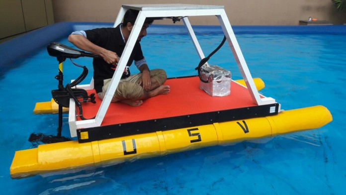 boat without driver