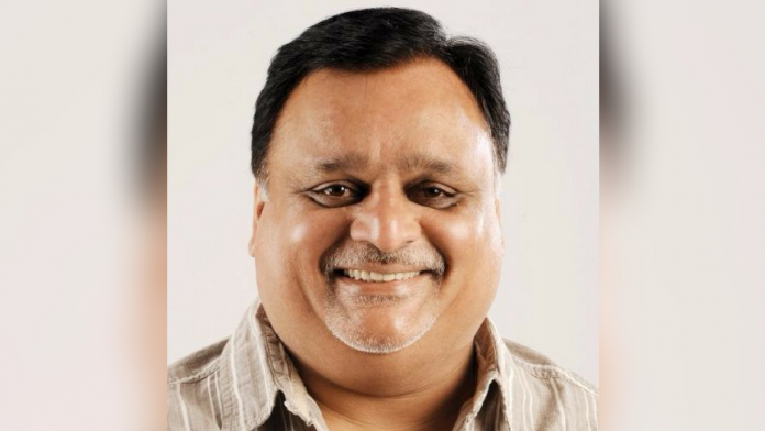 M V Shreyams Kumar
