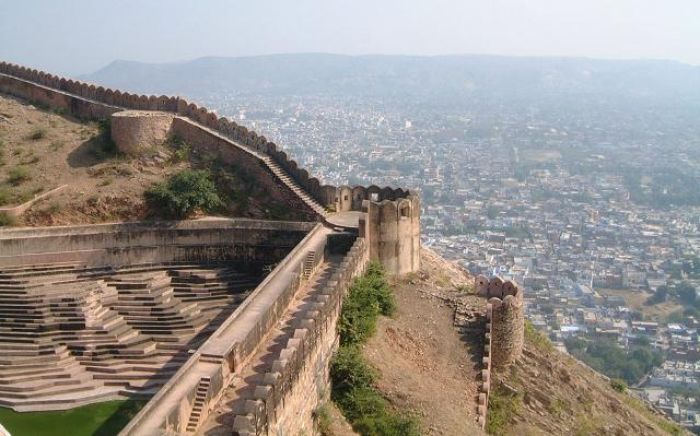 nahargarh fort