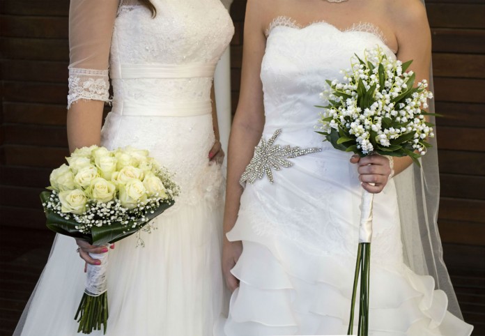 lesbian-wedding lesbian-wedding