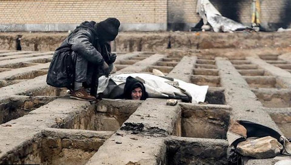 people who live in cemetery Iran