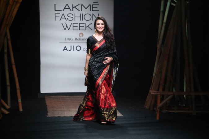 Priety Zinta lakme fashion week 