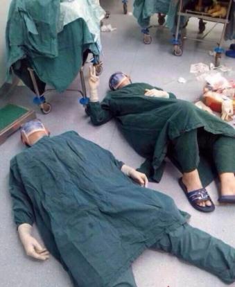 doctors in china collapse after surgery