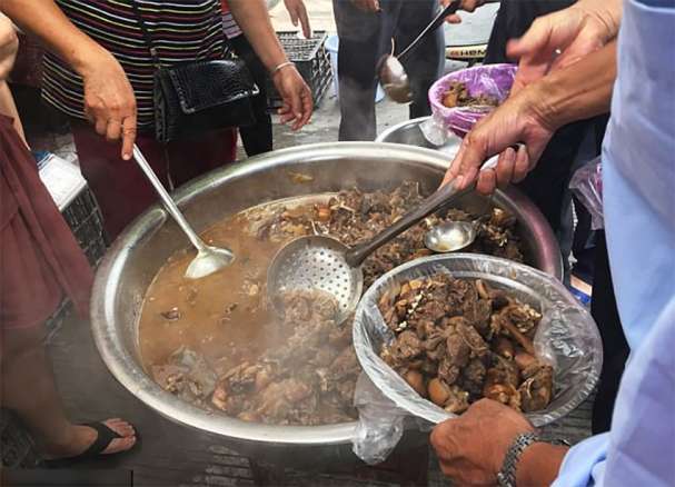yulin dog meat fest begins 2017